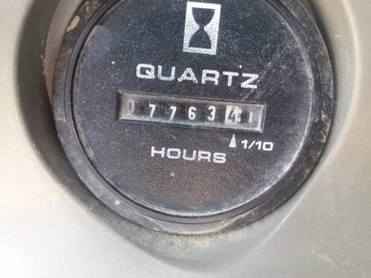 ขายจ้า..KOBELCO SK135SR-1E YY03 ปี 2006 เก่านอกแท้ เดิมๆๆ สภาพสวย พร้อมใช้ โทร 089-3818694 ดวงนภา ขายจ้า..KOBELCO SK135SR-1E YY03 ปี 2006 เก่านอกแท้ เดิมๆๆ สภาพสวย พร้อมใช้ โทร 089-3818694 ดวงนภา