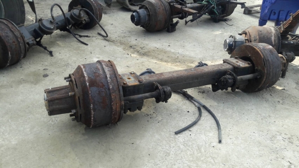 ขายเพลาพร้อมชุดเบรค มี2ชุด ชุดล่ะ 21,000 บาทสนใจ089-2619445 ขายเพลาพร้อมชุดเบรค มี2ชุด ชุดล่ะ 21,000 บาทสนใจ089-2619445