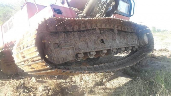 ขาย 485,000 บาท HITACHI EX200-1 เครื่องเดิมดี ปั้มK3V โช่หนา เอวแน่น เอกสารชื้อขาย  รถอยู่  ยโสธร  โทร0610710295