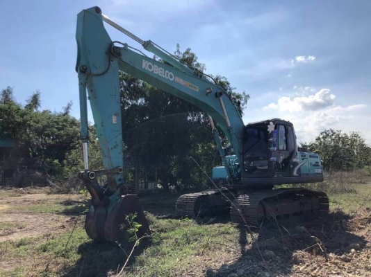 ขาย 1,695,000 บาท KOBELCO SK200 MAKK 8 YN12 SUPER ทำงาน 13,xxx ชม เครื่องดี ปั้มแรง โล่หนา เอวแน่น ไฟฟ้าครบ เอกสารเล่มทะเบียน  รถอยู่  นครปฐม โทร 0610710295