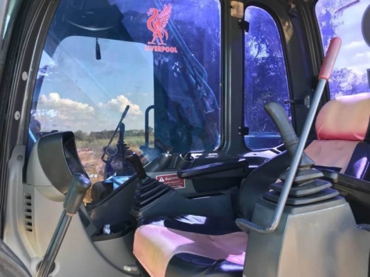 ขาย 1,695,000 บาท KOBELCO SK200 MAKK 8 YN12 SUPER ทำงาน 13,xxx ชม เครื่องดี ปั้มแรง โล่หนา เอวแน่น ไฟฟ้าครบ เอกสารเล่มทะเบียน  รถอยู่  นครปฐม โทร 0610710295