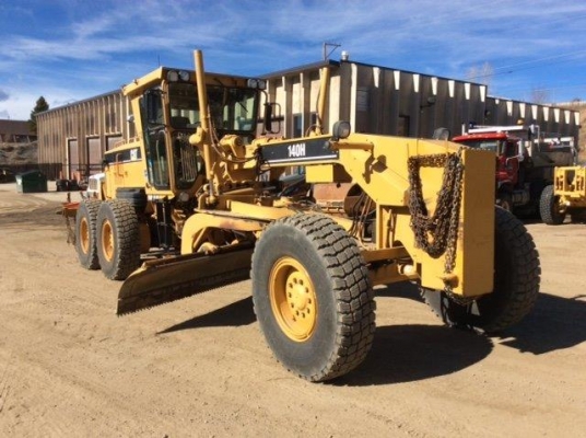 Caterpillar 140H พร้อมติดตั้ง scarifier/ripper รถอยู่อเมริกา โทร. 080-6565422 (หนิง)