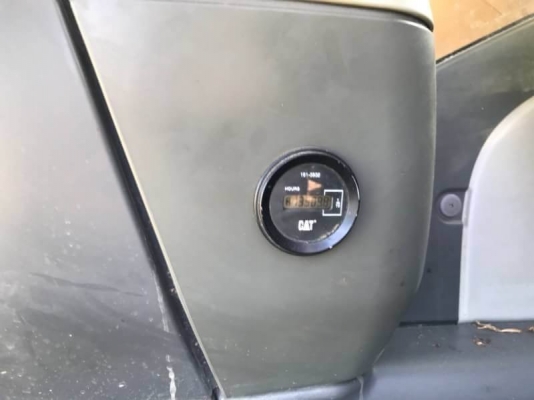 ขาย 1,390,000 บาท CATTERPILAR 312D ทำงาน 13,xxx ชม เครื่องดี ปั้มแรง โช่หนา เอวแน่น ไฟฟ้าครบ เอกสารแจ้งจำหน่าย  รถอยู่  นครปฐม โทร 0610710295