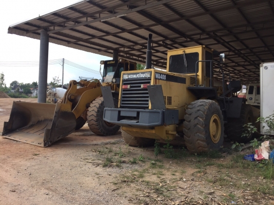 ขายรถตักKomatsu WA400-1 เล่มทะเบียนพร้อม มี2คัน รถสวย สภาพดี
