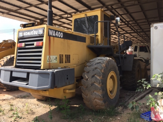 ขายรถตักKomatsu WA400-1 เล่มทะเบียนพร้อม มี2คัน รถสวย สภาพดี