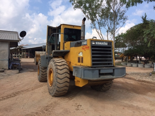 ขายรถตักKomatsu WA400-1 เล่มทะเบียนพร้อม มี2คัน รถสวย สภาพดี