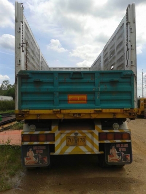 ขาย 895,000 บาท HOWO SINOTRUCK 345 แรง ปี 55 (แม่ดั้ม 12 ล้อ -ลูก 3 คาน ดั้ม อู่ สามมิตรมอเตอร์) ติดแก๊ส NGV เครื่องดี เกียร์ดี หัวบาง ยางดี คัสชีสวย เอกสารเล่มทะเบียน  รถอยู่ สระบุรี โทร  0610710295