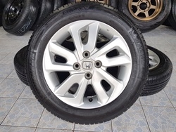 ขายล้อ Honda ขอบ15 พร้อมยาง175/65/15 ปี 15 MICHERLIN XM1 ปี15 ขายล้อ Honda ขอบ15 พร้อมยาง175/65/15 ปี 15 MICHERLIN XM1 ปี15