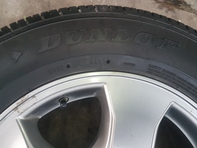 ขายล้อTOYOTA VIGO Smart 16 พร้อมยาง 215/65/16 ปี15