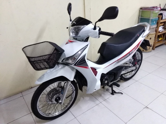 ขาย ​Honda​ Wave125i​ ปี56 ส​ตาร์ท​มือ​ รถเดิมเครื่องดีมากสภาพ​สวย
