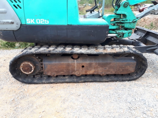 ขายรถแบคโฮ KOBELCO SK025 ปั๊มนิ้ว ราคา 210000