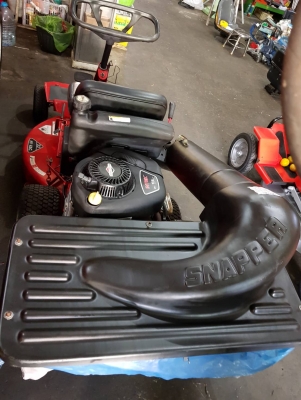 รถตัดหญ้า นั่งขับสภาพสวยมากมือสอง พร้อมใช้