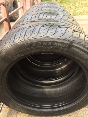 ยาง Nankang 265 50 20 ปี17 ดอกเต็ม ไม่มีปะ เนื้อนิ่มๆ ใช้ยาว ราคาไม่แพง