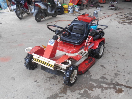 รถตัดหญ้า SATO SRM820VH  14 แรง พร้อมใช้งาน