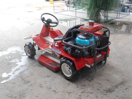 รถตัดหญ้า SATO SRM820VH 14 แรง พร้อมใช้งาน รถตัดหญ้า SATO SRM820VH 14 แรง พร้อมใช้งาน