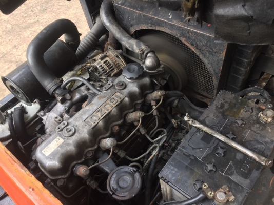 ขายรถยกโฟร์คลิฟท์ยี่ห้อkomat'su ดีเซล 3ตัน ขายรถยกโฟร์คลิฟท์ยี่ห้อkomat'su ดีเซล 3ตัน