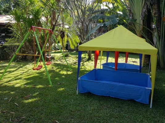 สระน้ำเด็ก พร้อมเตนท์กันแดด สระน้ำเด็ก พร้อมเตนท์กันแดด