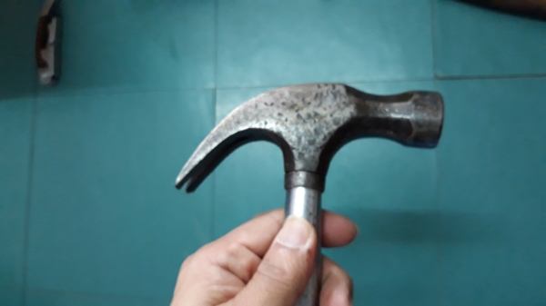 ขายค้อนSTANLEY 16 OZ. MADE IN USA. ด้ามเหล็ก งานเก่ามือสอง ขายค้อนSTANLEY 16 OZ. MADE IN USA. ด้ามเหล็ก งานเก่ามือสอง