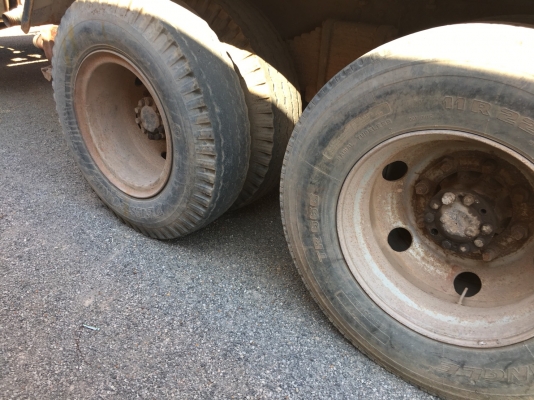 ขายรถน้ำ 2 เพลา HINO KT725