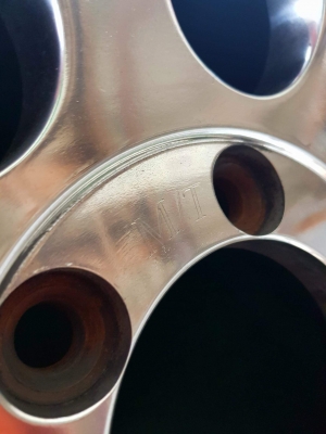 ขายล้อ MICKEY THOMPSON แท้ ขอบ 16