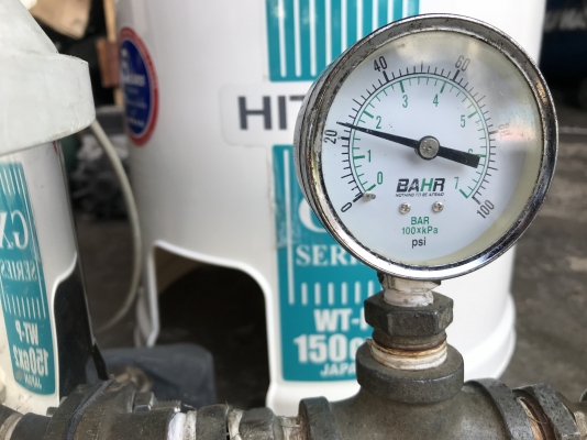 ขายปั้มน้ำอัตโนมัติ Hitachi 150W ใส่ถังสแตนเลสของใหม่ ตรวจเช็คแรงดันเรียบร้อย ไม่มีรั่วซึม พร้อมใช้งาน