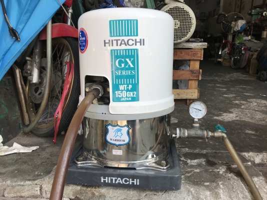 ขายปั้มน้ำอัตโนมัติ Hitachi 150W ใส่ถังสแตนเลสของใหม่ ตรวจเช็คแรงดันเรียบร้อย ไม่มีรั่วซึม พร้อมใช้งาน