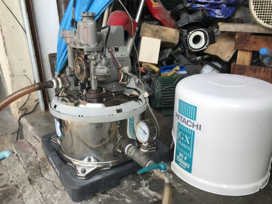 ขายปั้มน้ำอัตโนมัติ Hitachi 150W ใส่ถังสแตนเลสของใหม่ ตรวจเช็คแรงดันเรียบร้อย ไม่มีรั่วซึม พร้อมใช้งาน