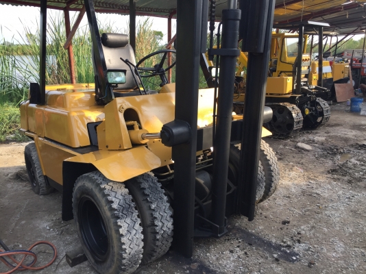 komatsu fd35-2 สภาพดีเก่าญี่ปุ่น มีใบอินวอยไม่เคยใช้ในไทย komatsu fd35-2 สภาพดีเก่าญี่ปุ่น มีใบอินวอยไม่เคยใช้ในไทย