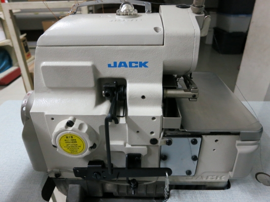ลดราคา-จักรโพ้ง 4 เส้น ไดเร็ค JACK JK-804D มือสอง สภาพใหม่มาก พร้อมใช้งาน