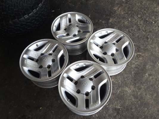 ล้อ Tiger 6/139 ขอบ15 กว้าง 7 นิ้ว สภาพดี 1ชุด