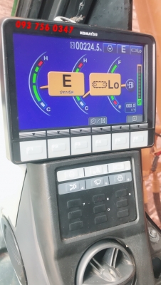 ขายรถแบคโฮ KOMATSU PC200-8 ขายรถแบคโฮ KOMATSU PC200-8