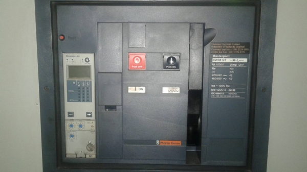 ขายหม้อแปลงพร้อมตู้เอ็มดีบี 500 kvaราคา250,000 บาท800 kvaพร้อมตู้250,000 บาท ขายหม้อแปลงพร้อมตู้เอ็มดีบี 500 kvaราคา250,000 บาท800 kvaพร้อมตู้250,000 บาท