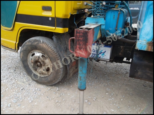 ขายด่วน รถบรรทุก 6 ล้อ ISUZU พร้อมเครน TADANO 2.5 ตัน 3 ปลอก พร้อมใช้งาน ราคาสุดคุ้ม