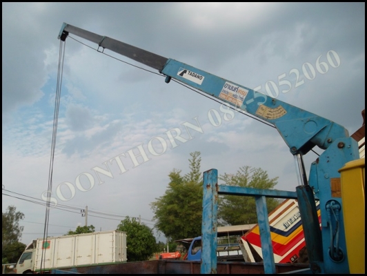 ขายด่วน รถบรรทุก 6 ล้อ ISUZU พร้อมเครน TADANO 2.5 ตัน 3 ปลอก พร้อมใช้งาน ราคาสุดคุ้ม