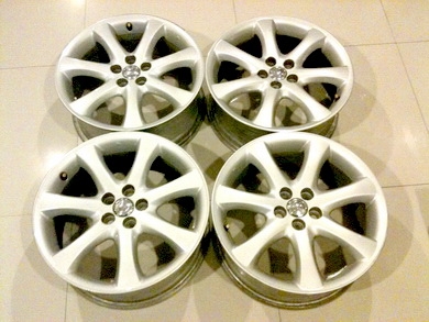 แม็กซ์ 17 นิ้ว สภาพใหม่ 5 รู 100 แม็กซ์ 17 นิ้ว สภาพใหม่ 5 รู 100