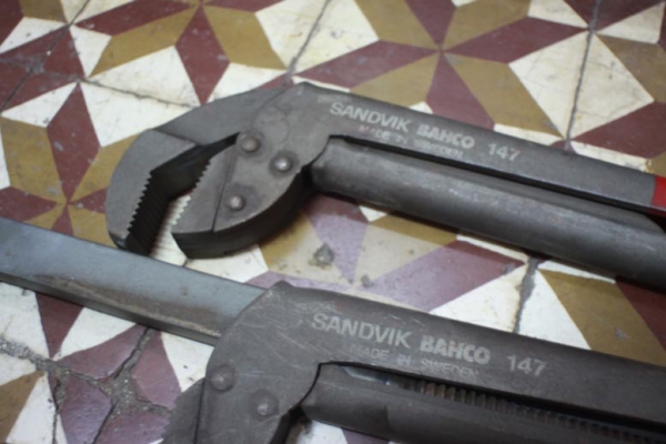 ประแจคอม้า SANDVIK BAHCO 147  สวีเดนแท้ๆ