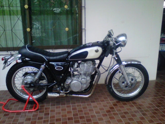 ***ขาย SR400 Cafe ประกอบใหม่แท้ทั้งคัน อินวอยออกชื่อ เครื่องแน่นเปี้ย ราคา 56000 ohm คอนหวัน***