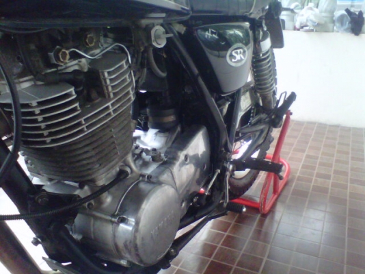 ***ขาย SR400 Cafe ประกอบใหม่แท้ทั้งคัน อินวอยออกชื่อ เครื่องแน่นเปี้ย ราคา 56000 ohm คอนหวัน***