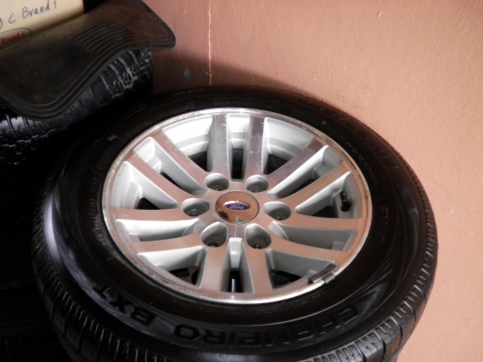 แม็ก15พร้อมยาง1ชุด 205/65/15 ปี10