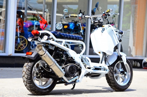zoomer 150CC แต่งแล้ว ยืดเครื่อง เปลี่ยนท่อ เปลี่ยนล้อ