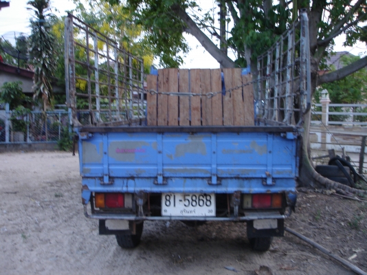 ขายรถ 4 ล้อ ISUZU  TL