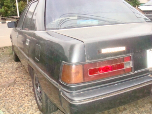 มิตซู กาแลนท์โรเยล1600ccติดแก็สลงเล่มแล้วภาษีเต็ม