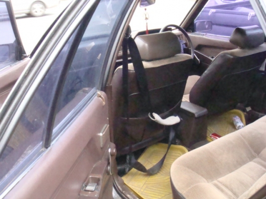 มิตซู กาแลนท์โรเยล1600ccติดแก็สลงเล่มแล้วภาษีเต็ม