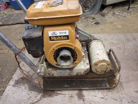 ขาย-เครื่องตบดินสั่นสะเทือนแบบเรียบ MEIWA: EY15D = 8,500 บาทเท่านั้น มือสองญี่ปุ่นแท้ ขาย-เครื่องตบดินสั่นสะเทือนแบบเรียบ MEIWA: EY15D = 8,500 บาทเท่านั้น มือสองญี่ปุ่นแท้