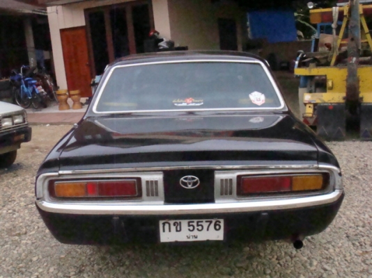 โตโยต้า คราวน์ปลากะโฮ้ เครื่องดีเซลRD28 สภาพดีมากขับขี่ดี โตโยต้า คราวน์ปลากะโฮ้ เครื่องดีเซลRD28 สภาพดีมากขับขี่ดี