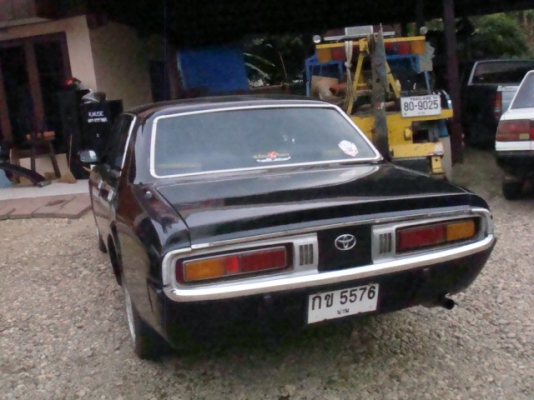 โตโยต้า คราวน์ปลากะโฮ้ เครื่องดีเซลRD28 สภาพดีมากขับขี่ดี โตโยต้า คราวน์ปลากะโฮ้ เครื่องดีเซลRD28 สภาพดีมากขับขี่ดี