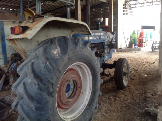 ขายรถไถ ford 6610 พร้อมใบมีดดันหน้า ผาน 7 คอม้าใหญ่