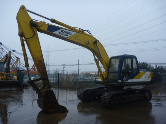 รถเก่านอก sk-200-1 สนใจโทร 082-7211671 อี๊ด สองห้อง