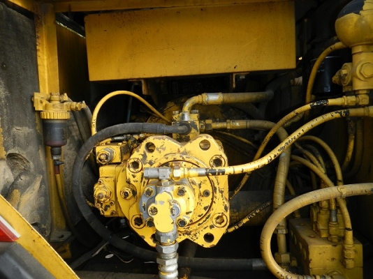 รถเก่านอก sk-200-1 สนใจโทร 082-7211671 อี๊ด สองห้อง