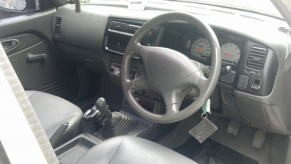 ด่วน มิตซูบิชิ L200 สตราด้า พร้อมใช้สภาพดีไม่มีชนหนักหรือน้ำท่วม ด่วน มิตซูบิชิ L200 สตราด้า พร้อมใช้สภาพดีไม่มีชนหนักหรือน้ำท่วม